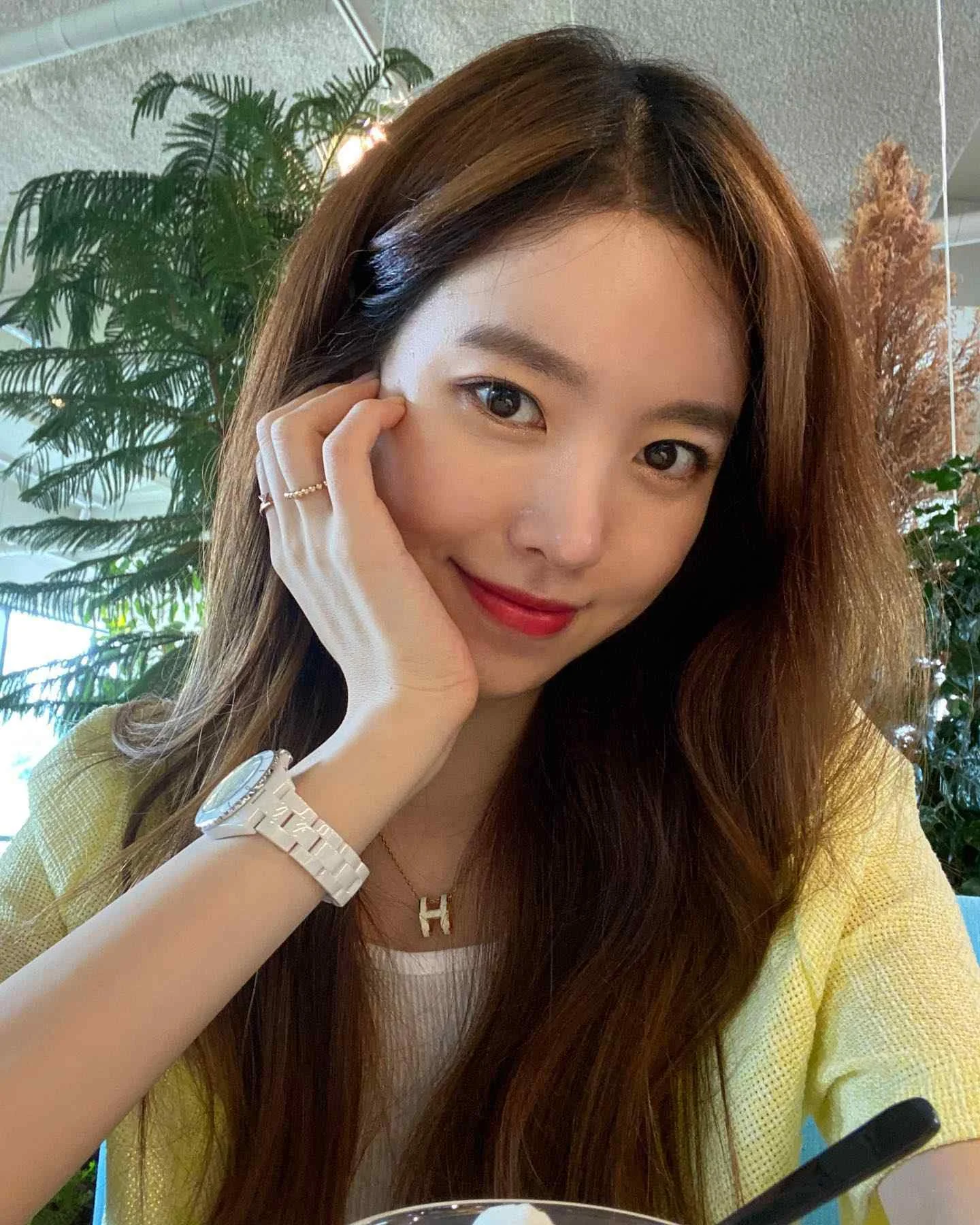 Jin Se Yeon - jin-se-yeon-hot-35.webp